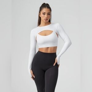 Buffbunny Essential Bolero - White XL (Essentials Collection)